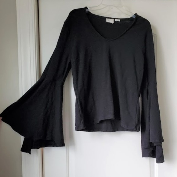 Anthropologie Tops - Anthro Postmark Black Bell Sleeve Boho Top L